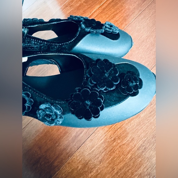 Final $ Cecilie Bahnsen Shay Floral Ballerina Shoe Flats Black EU 39 US 8.5 $900 - Picture 10 of 16